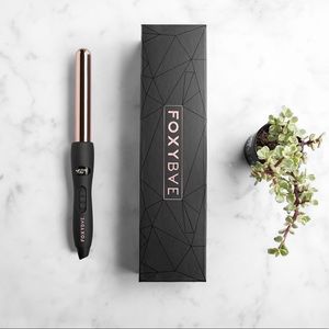 NEW in box FOXYBAE 25mm Rose Gold Curling Wand